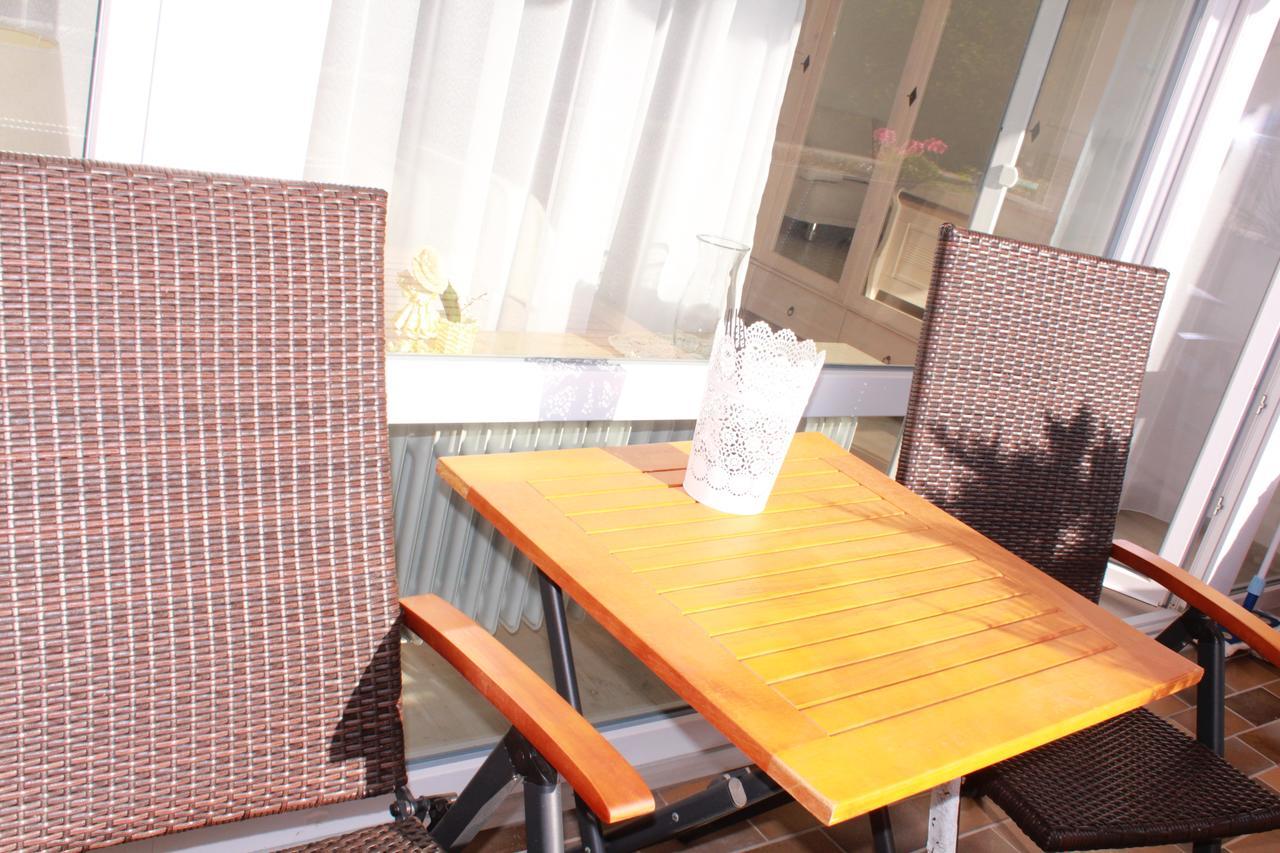 Mariaprimavera Apartment Am Kurpark Mit Schwarzwaldblick * * * * Bad Krozingen Dış mekan fotoğraf
